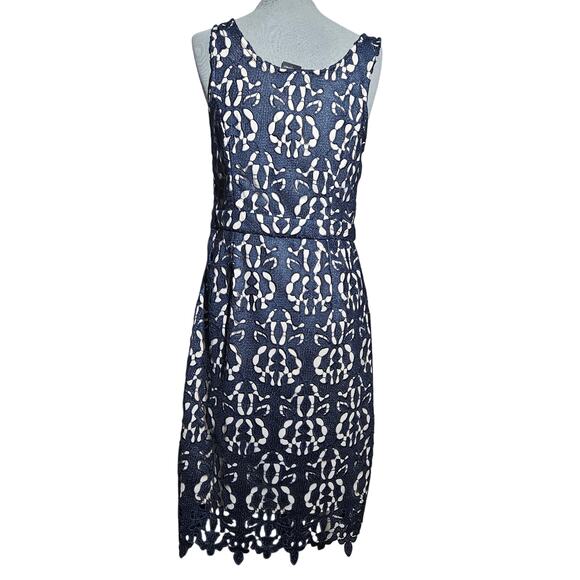 Banana Republic Blue Lace Dress New with Tags Size 4 - Picture 2 of 4